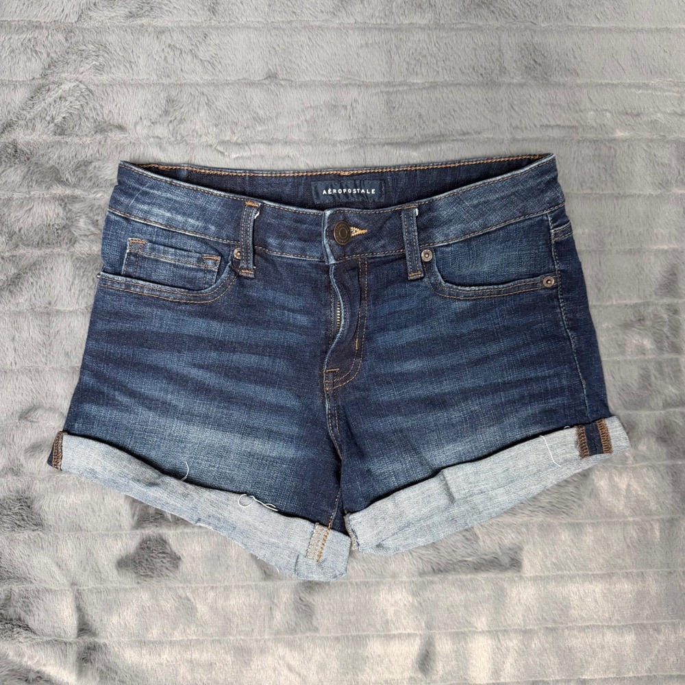 Aeropostale Womens Low Rise Midi Denim Shorts Dark Wash Cuffed Size 6